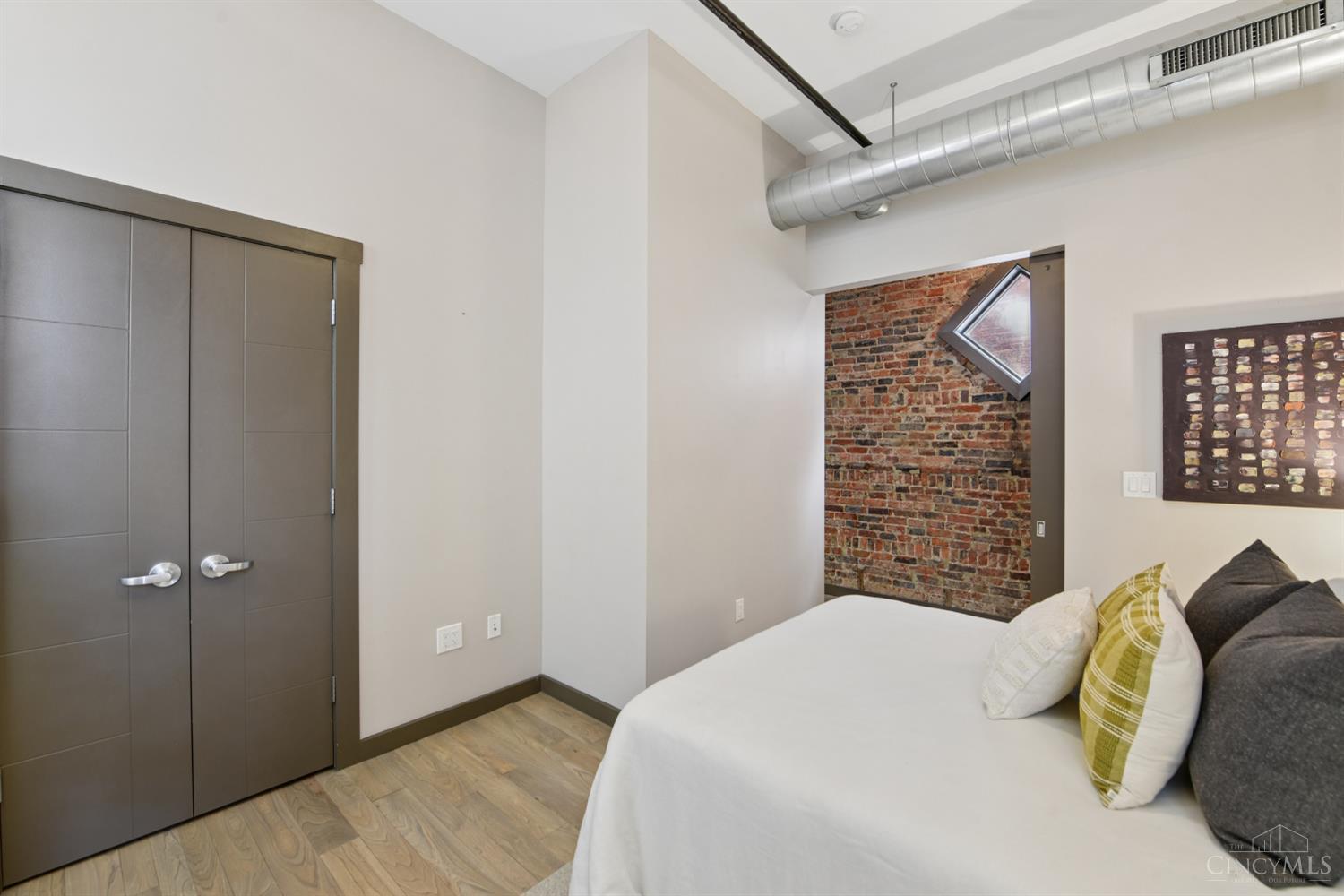 1408 Elm Street 3