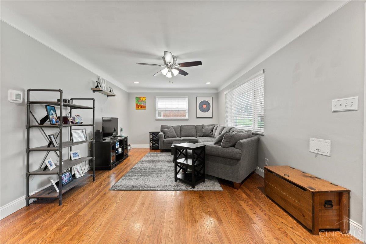 5592 Sprucewood Drive