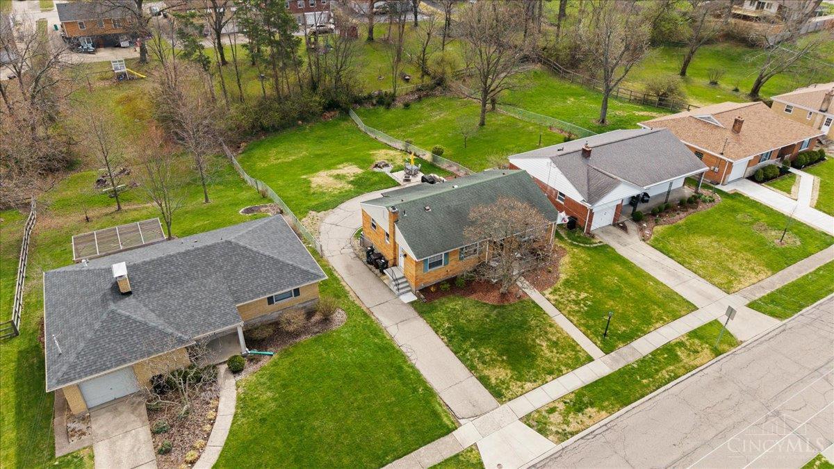 5592 Sprucewood Drive