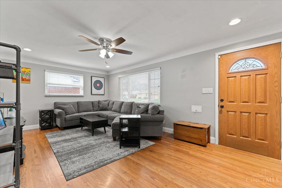 5592 Sprucewood Drive