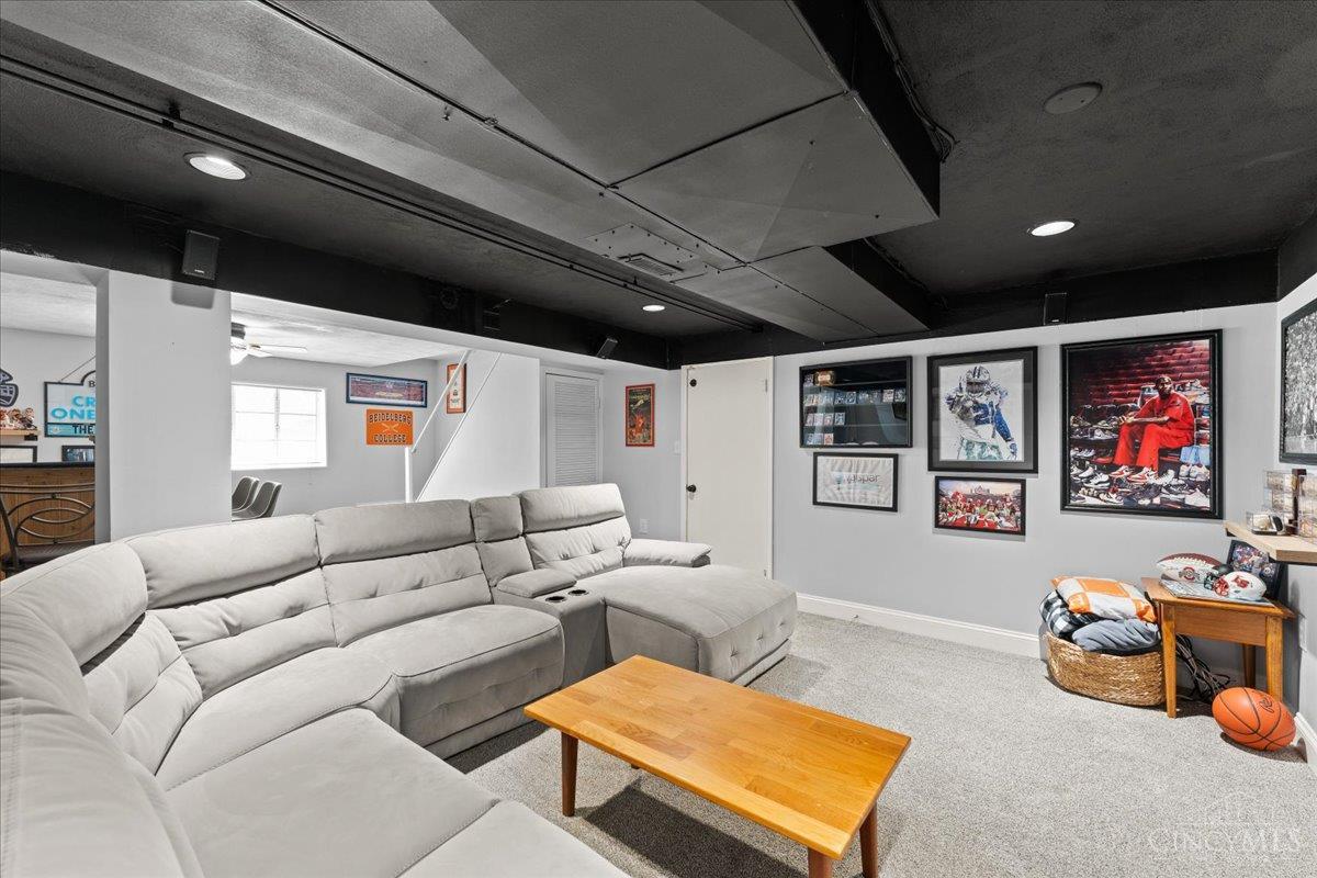 5592 Sprucewood Drive