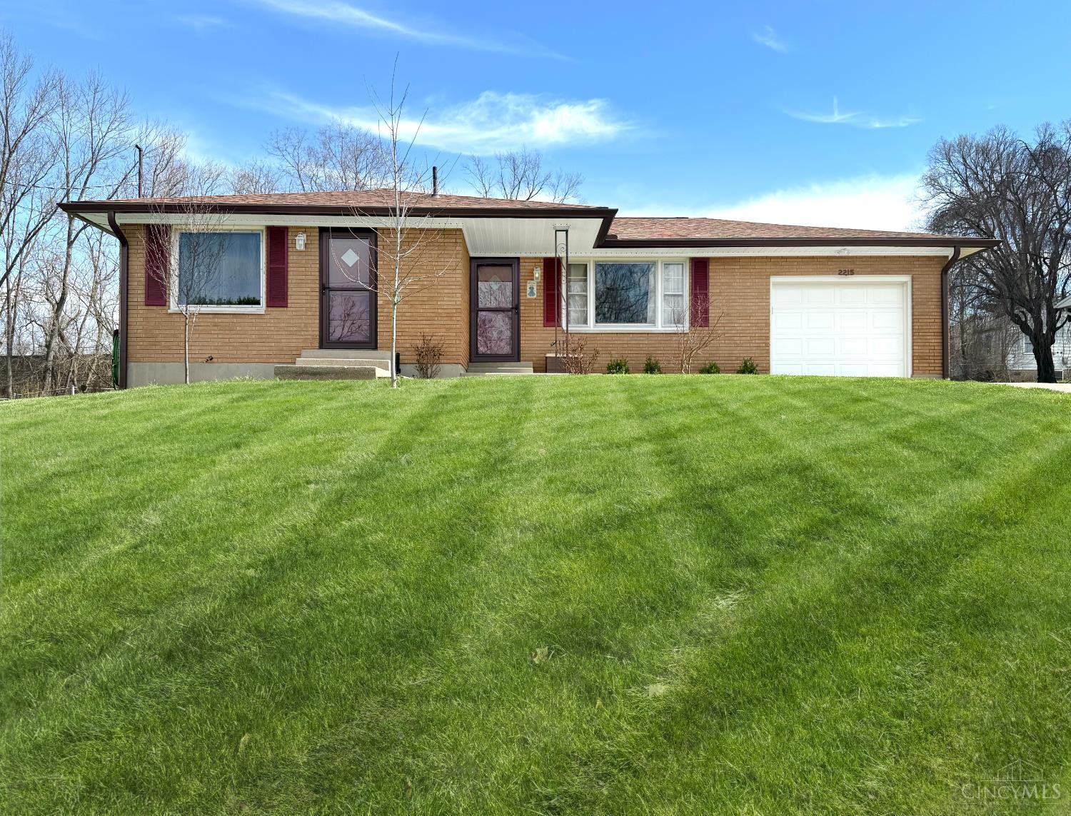 2215 Wellington Road