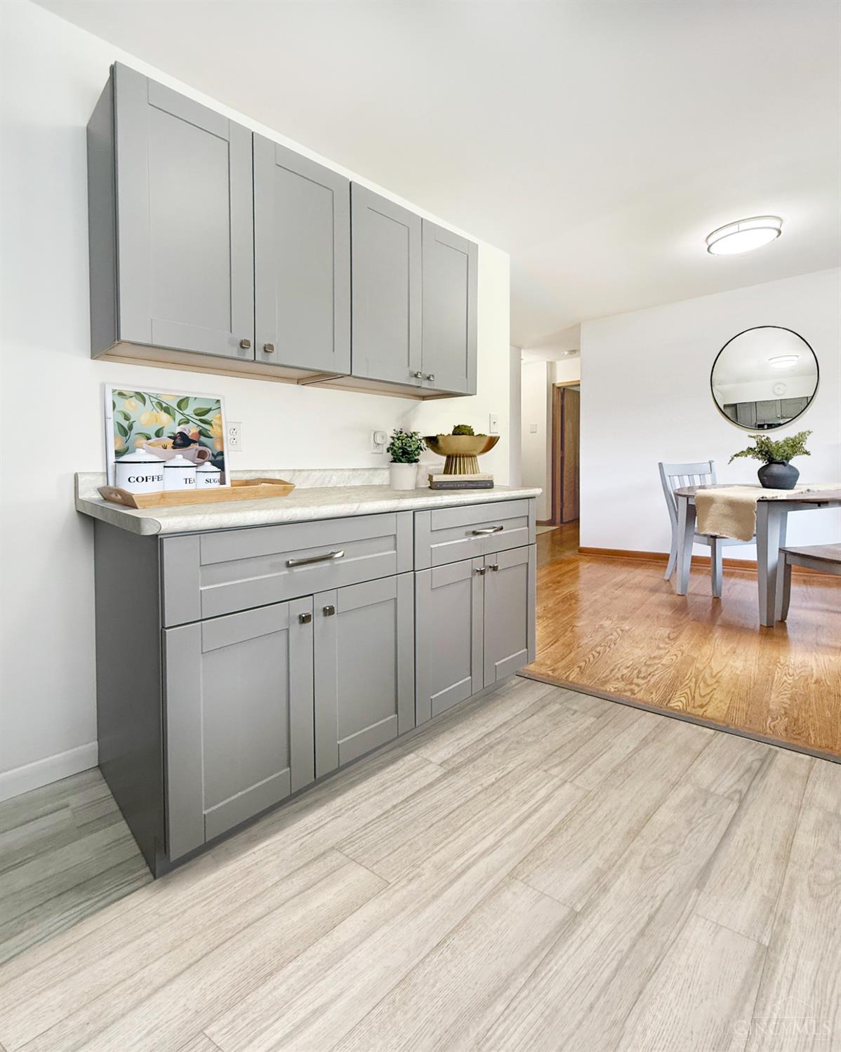 2215 Wellington Road