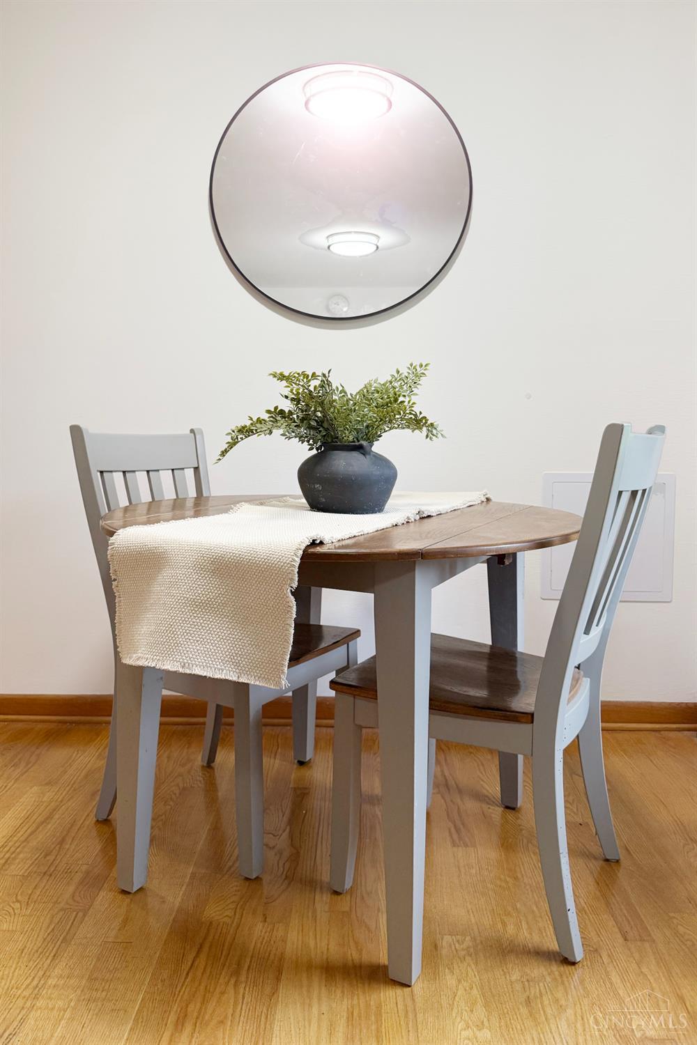 2215 Wellington Road