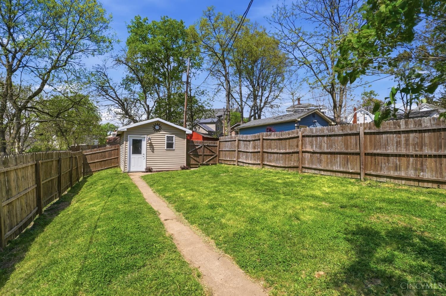 231 N D Street