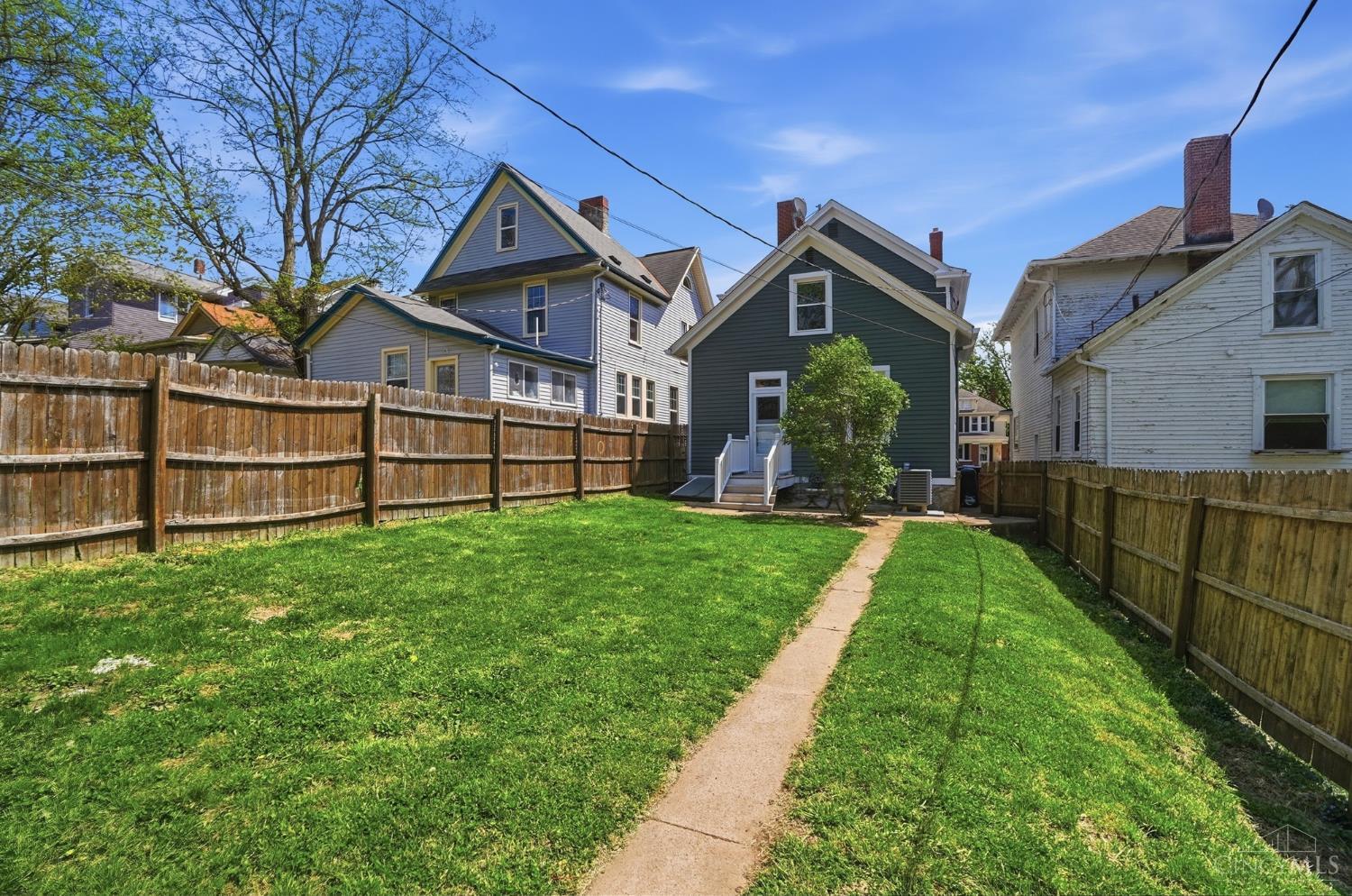 231 N D Street