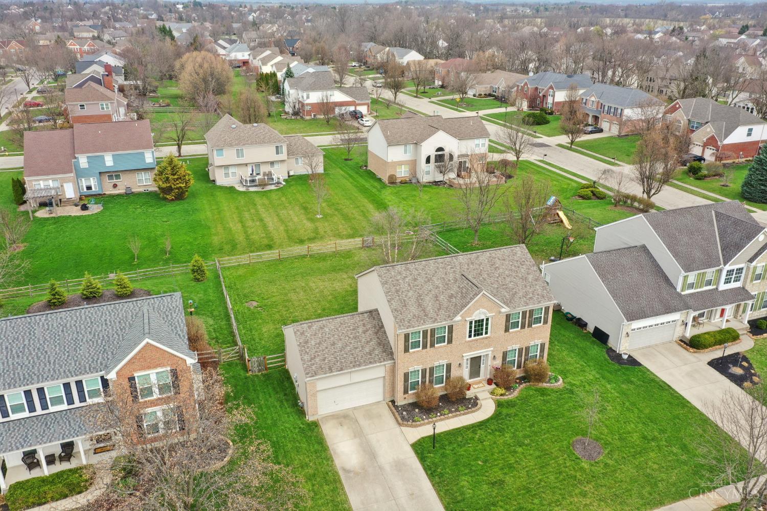 6066 Glen View