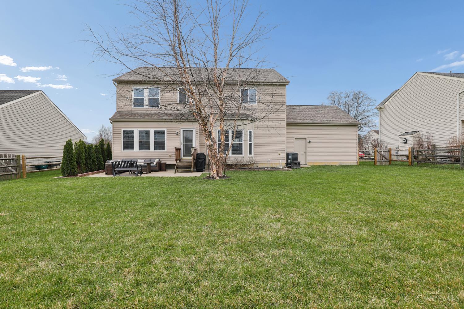6066 Glen View