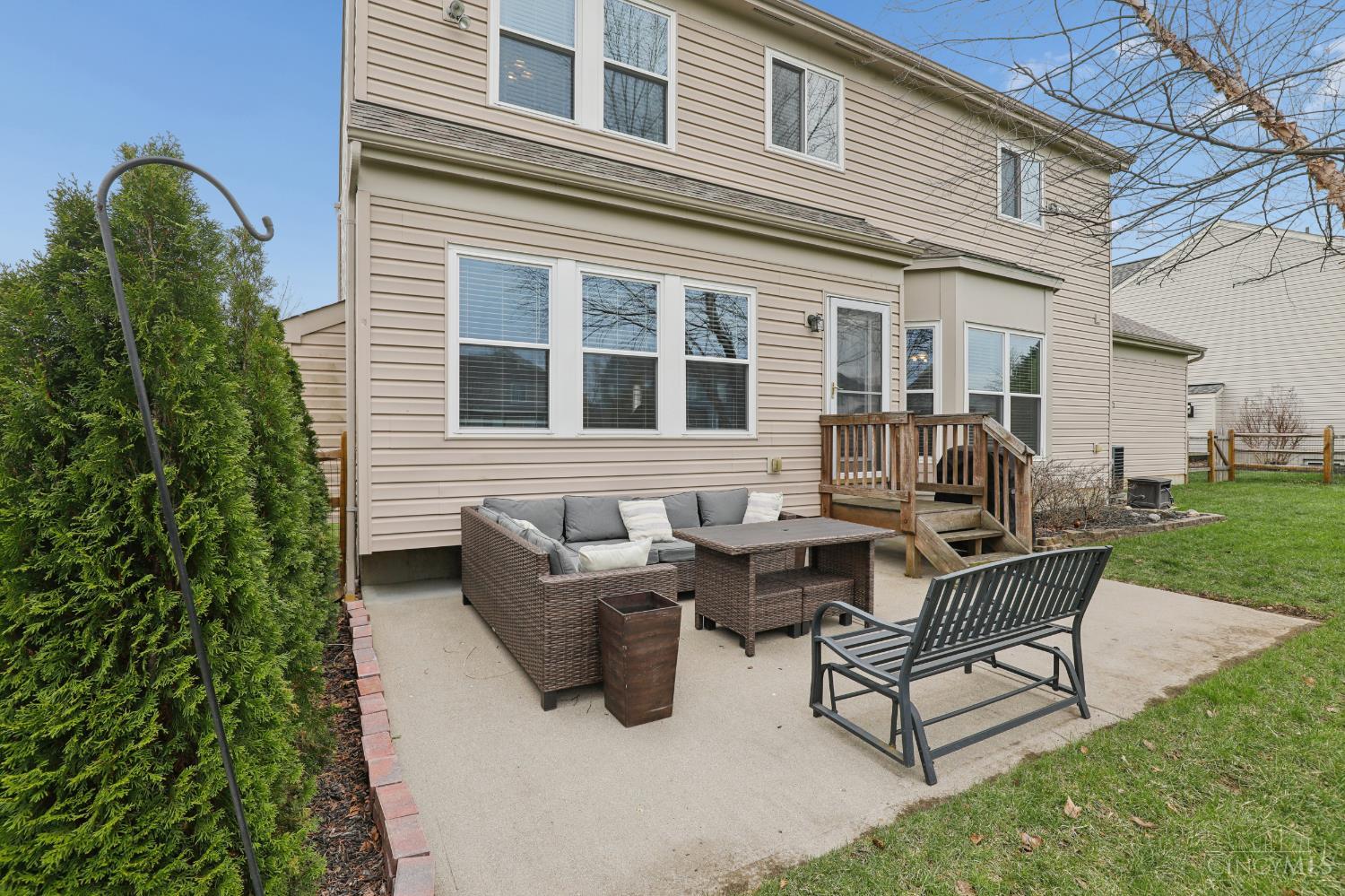 6066 Glen View