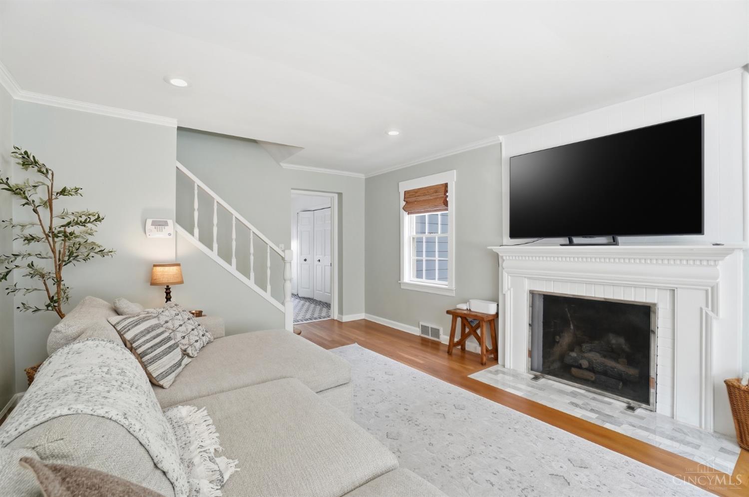 6640 Elm Street