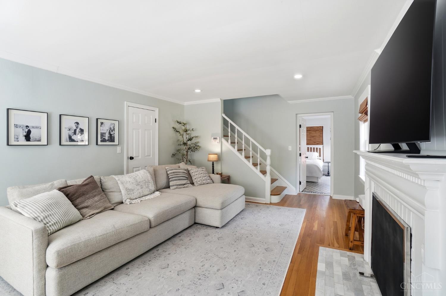 6640 Elm Street
