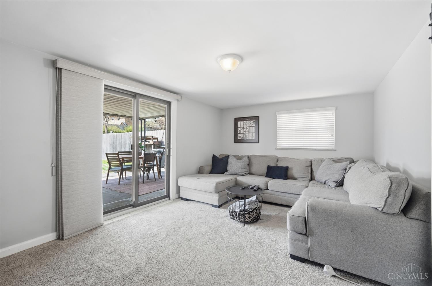 3301 Cresentview Lane