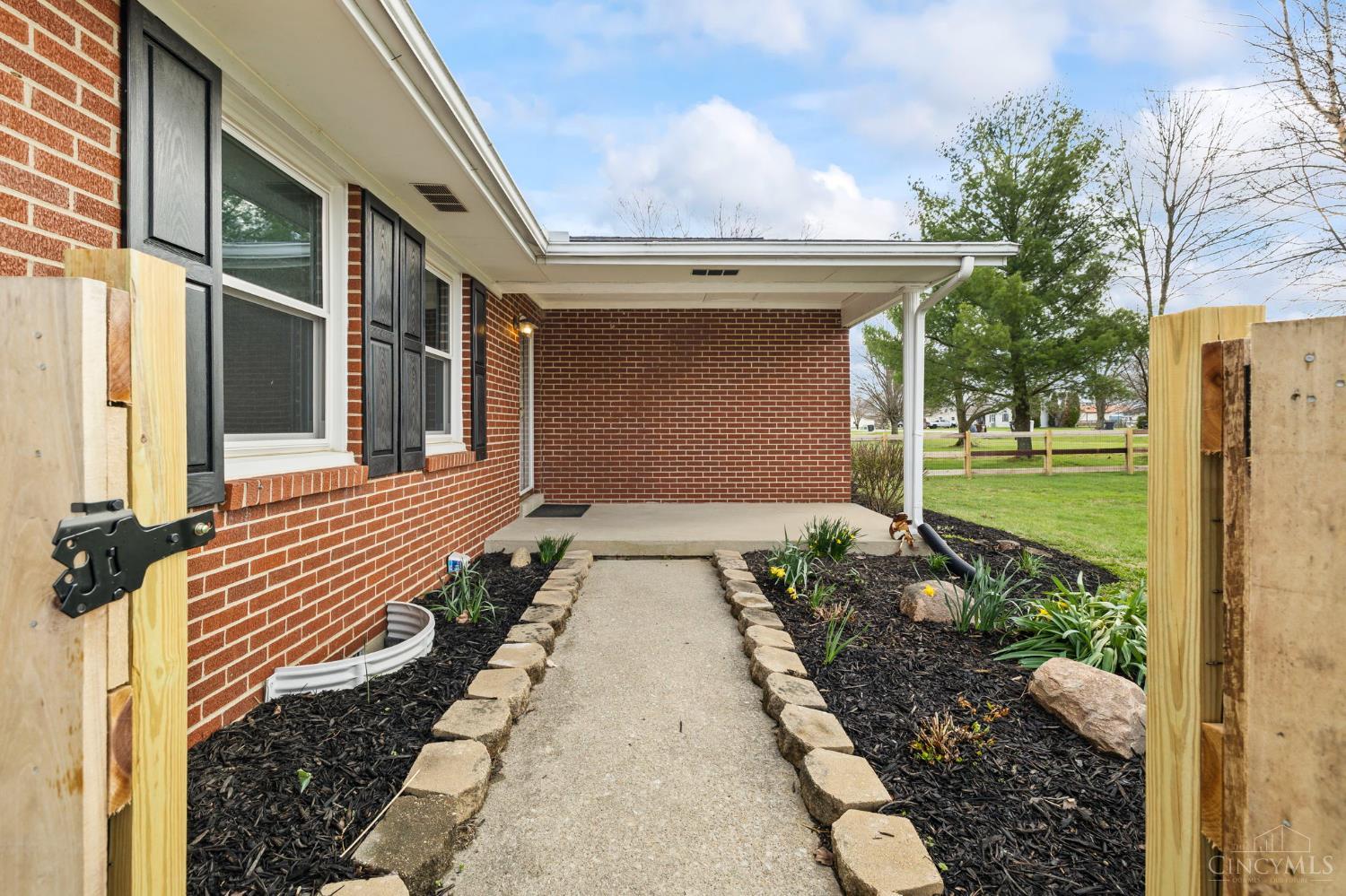7306 Fairground Road