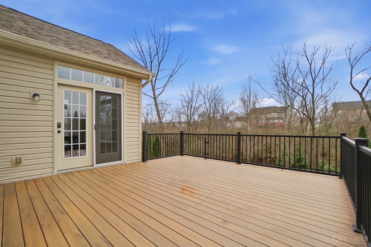 5290 Poets Way