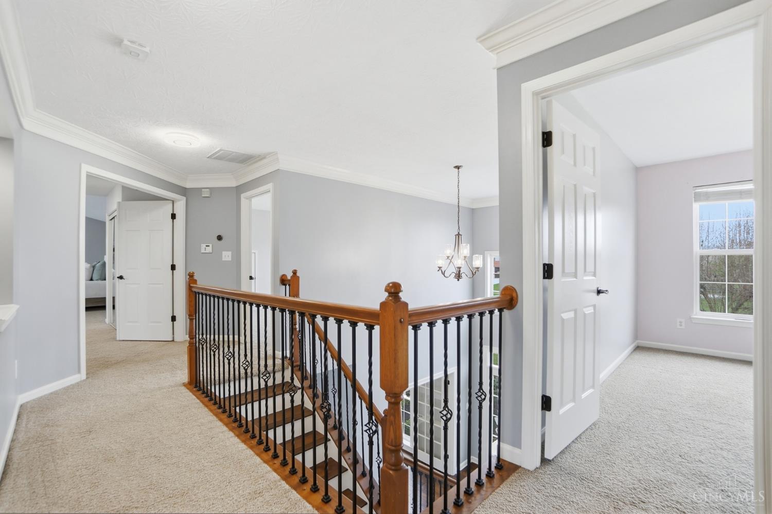 5290 Poets Way