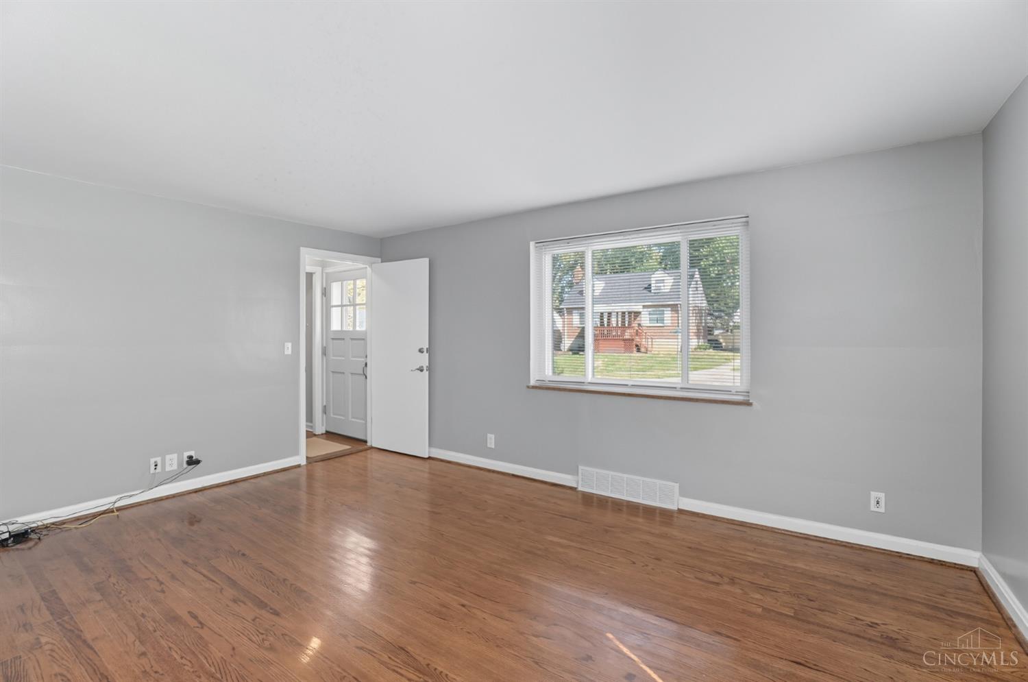 3795 Meadowlark Lane