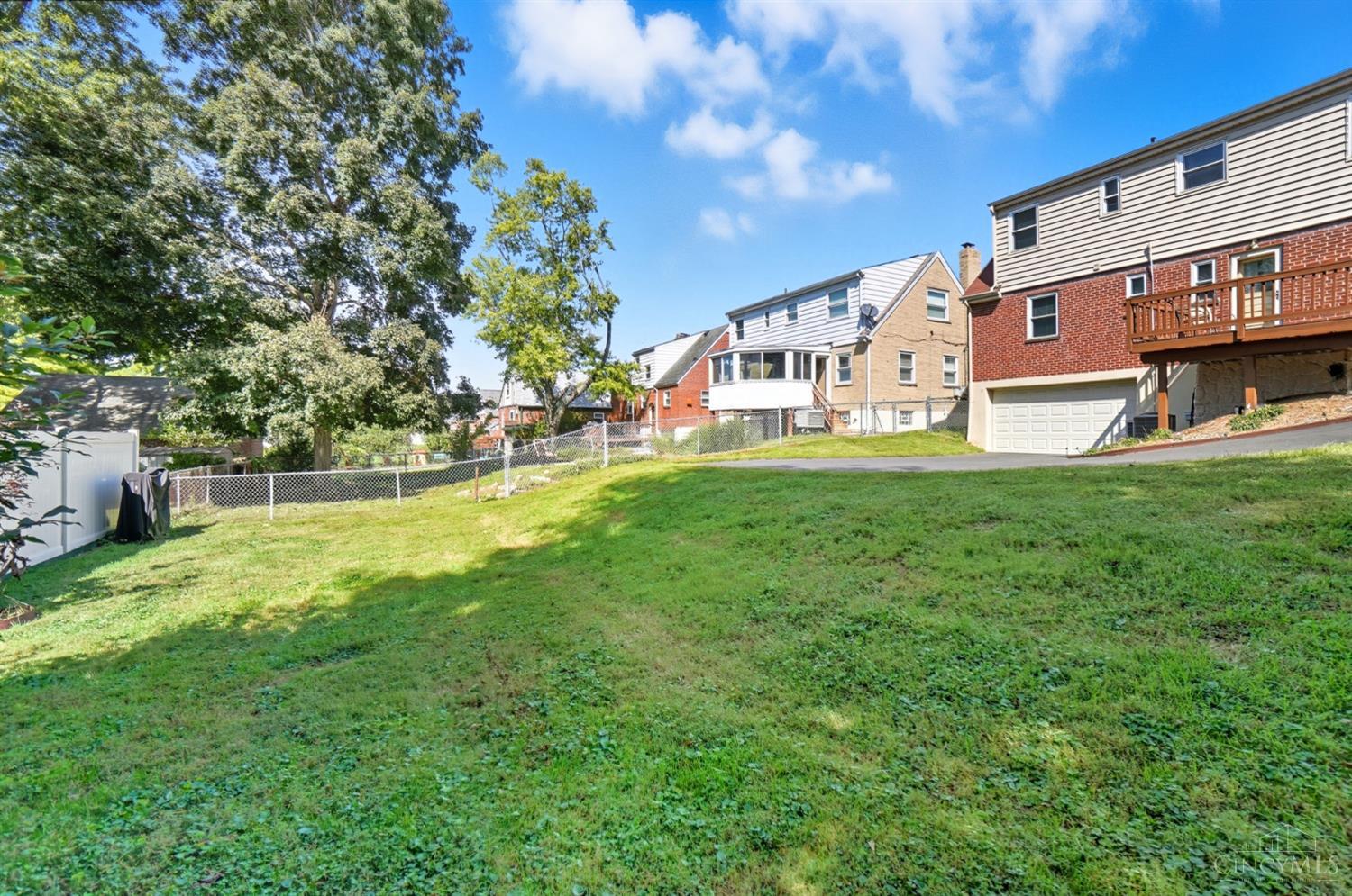 3795 Meadowlark Lane