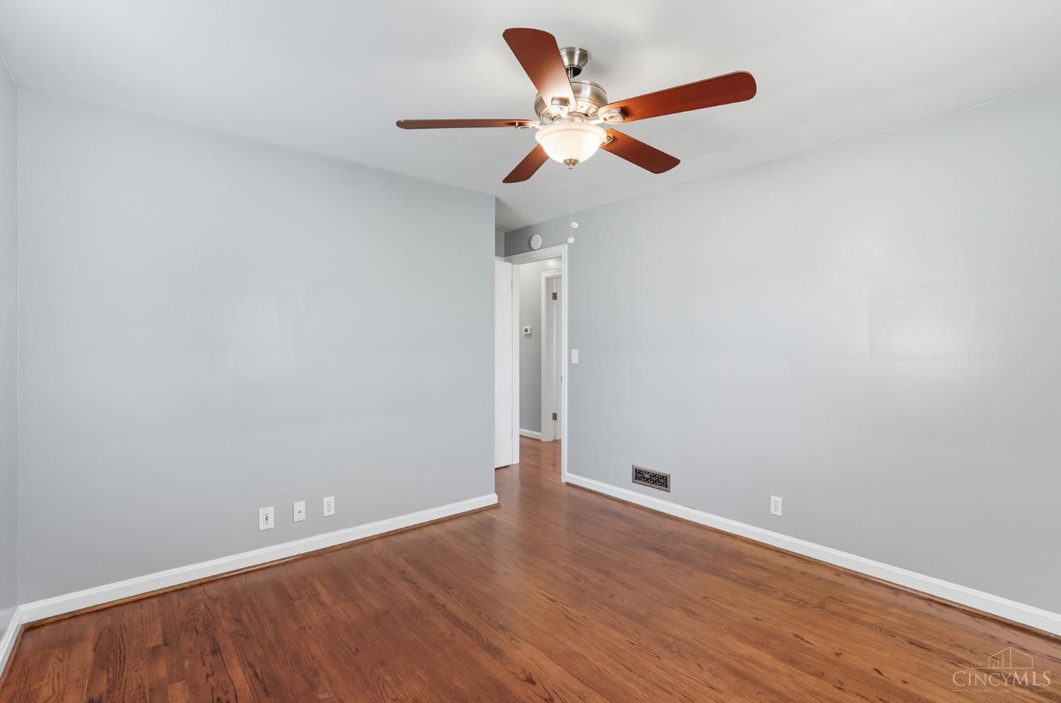 3795 Meadowlark Lane