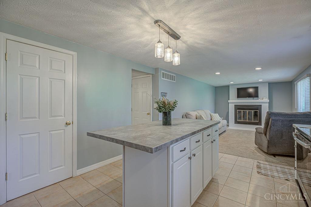 4924 Alvernovalley Court