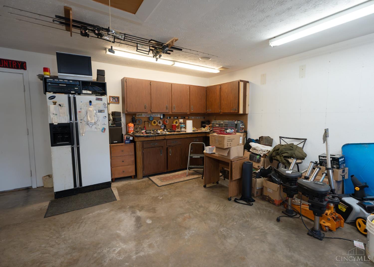 5912 Coachmont Drive