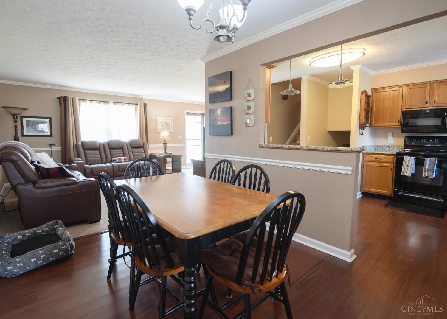 5912 Coachmont Drive