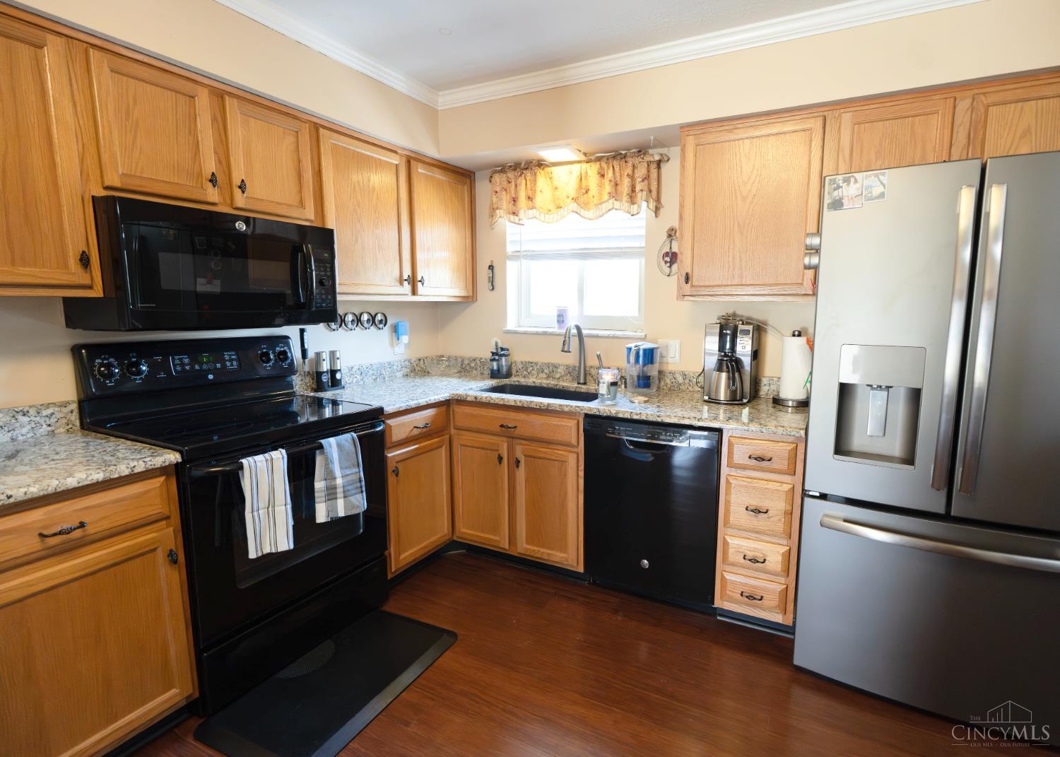 5912 Coachmont Drive