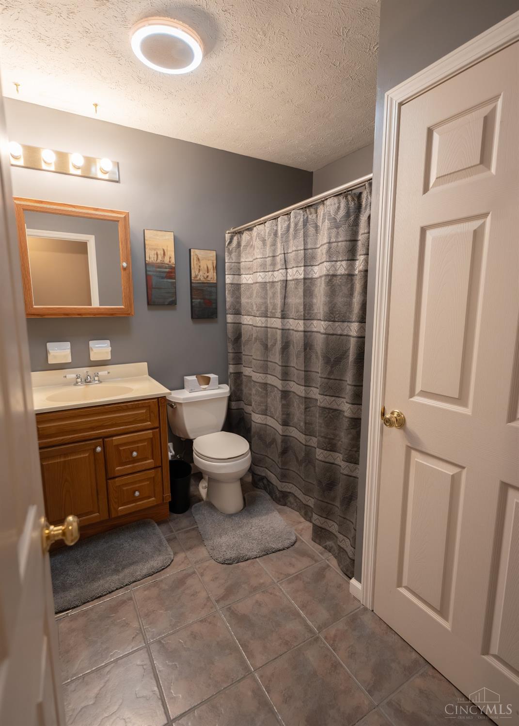 5912 Coachmont Drive