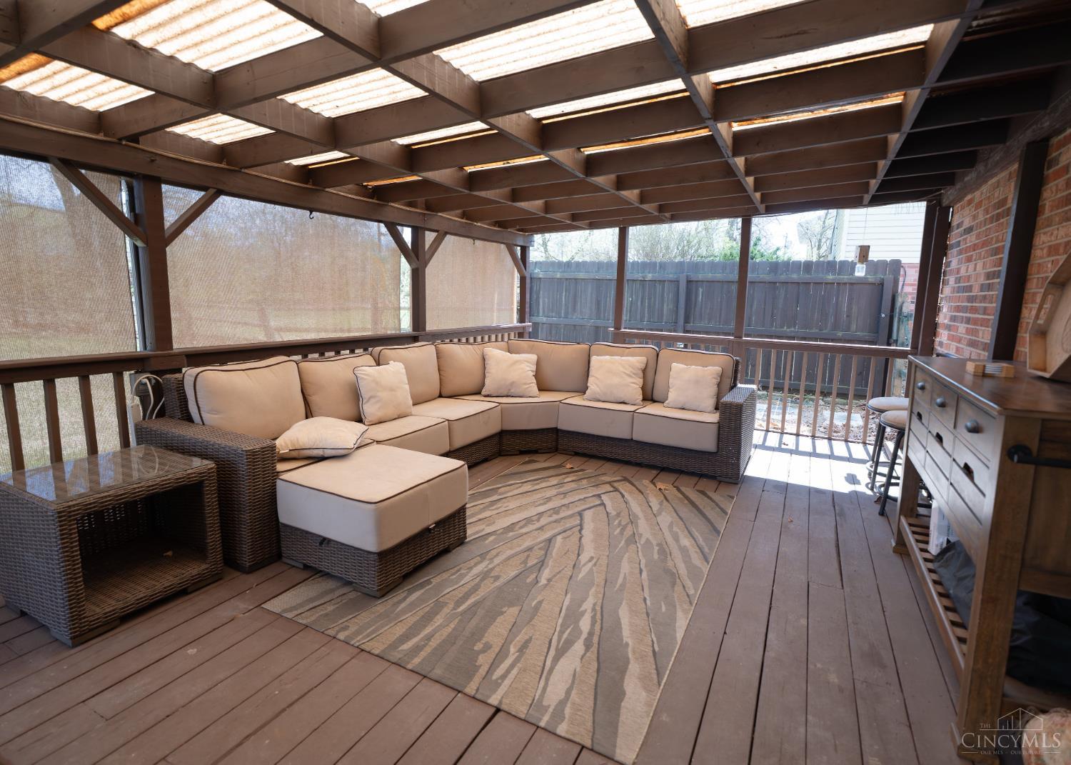 5912 Coachmont Drive