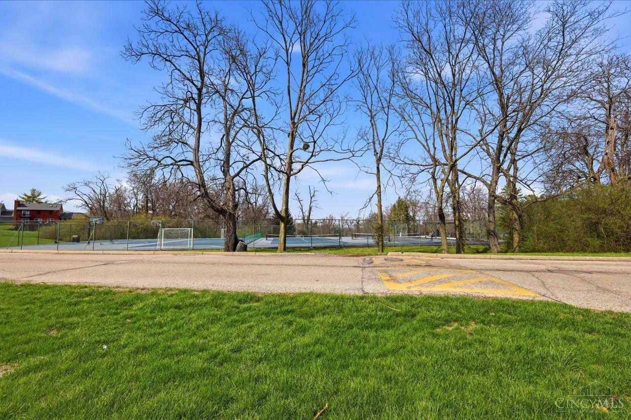 93 Applewood Drive