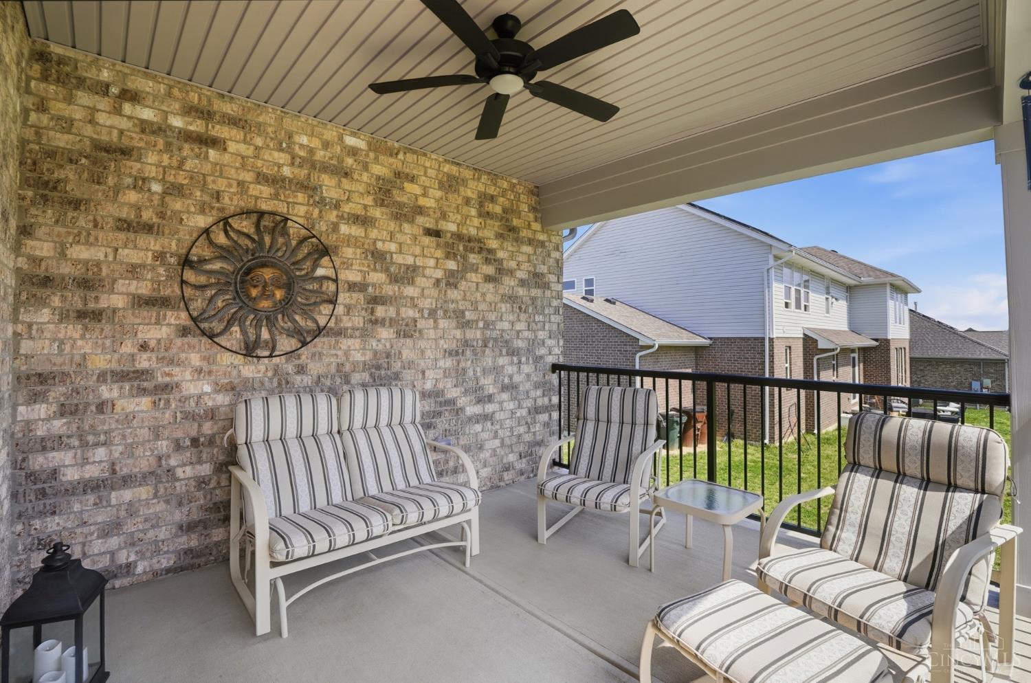 5583 Brooks Run