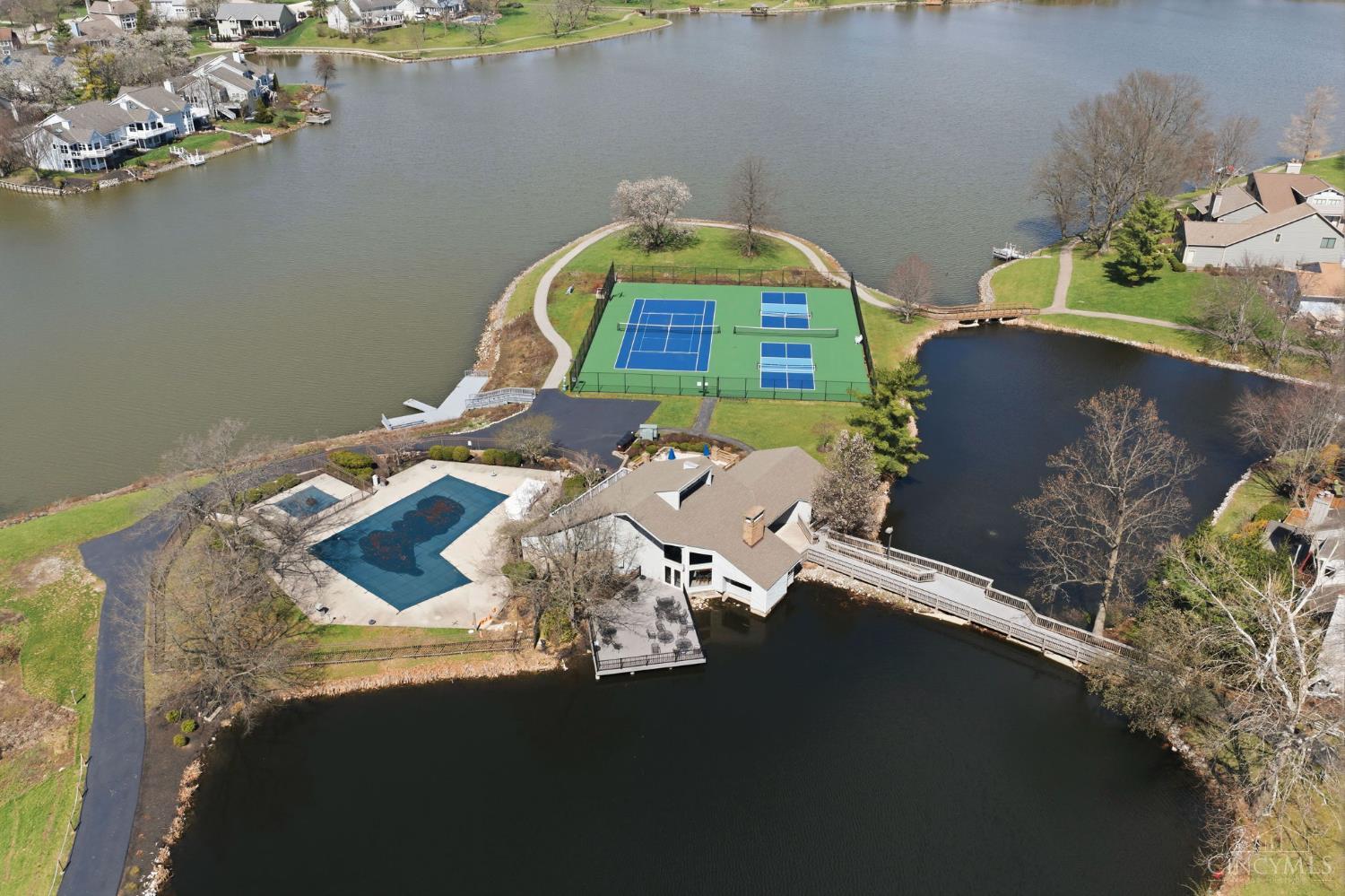 3184 Red Brick Court