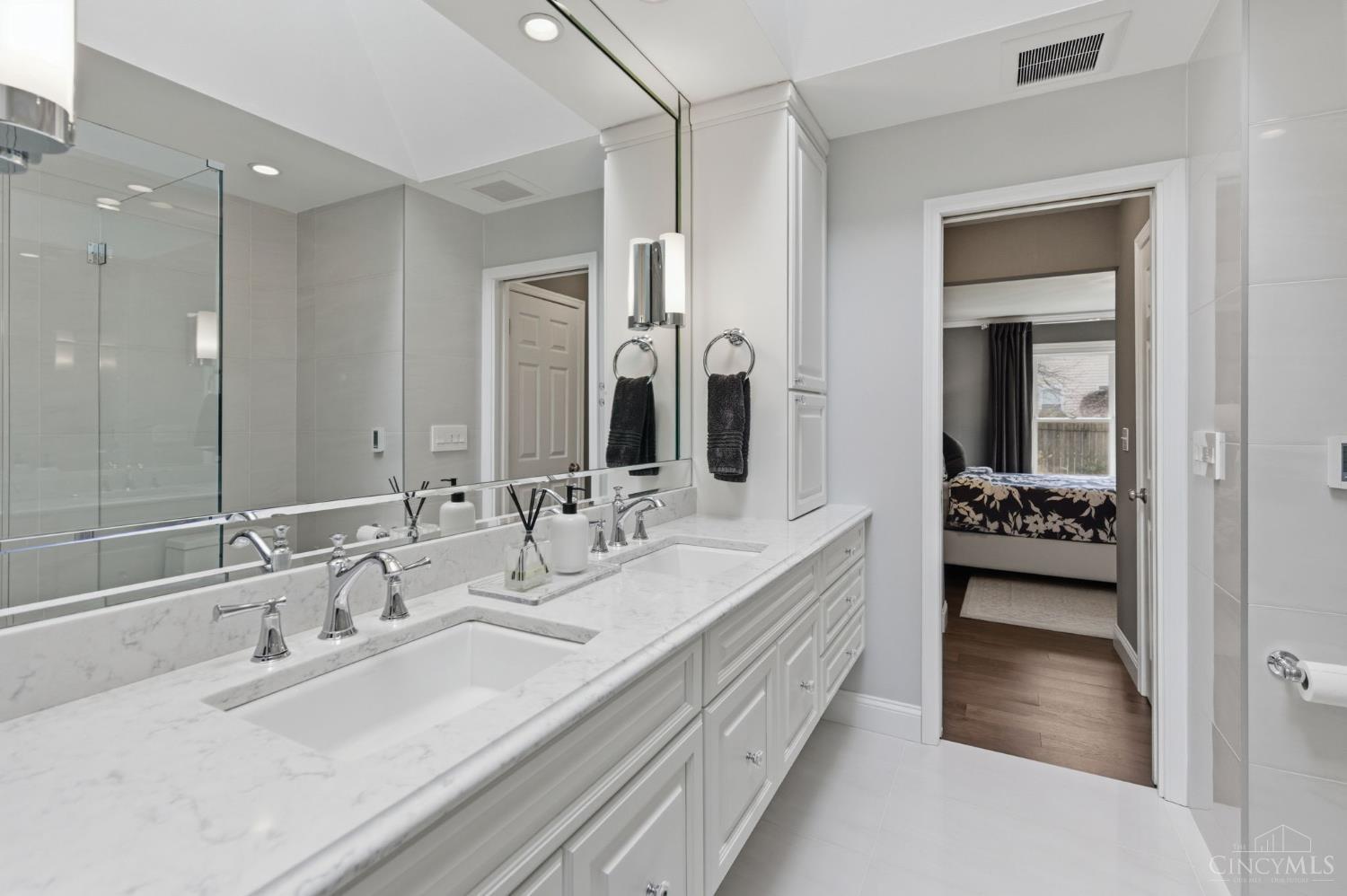 3184 Red Brick Court