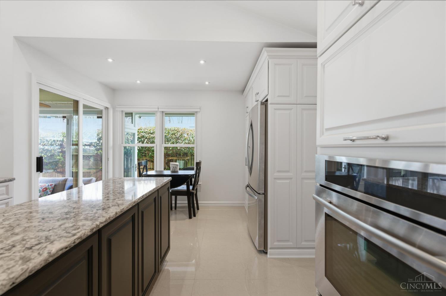 3184 Red Brick Court