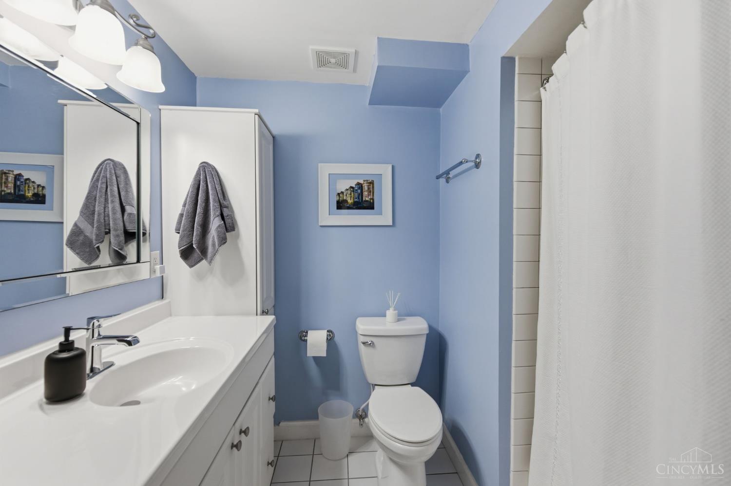 3184 Red Brick Court