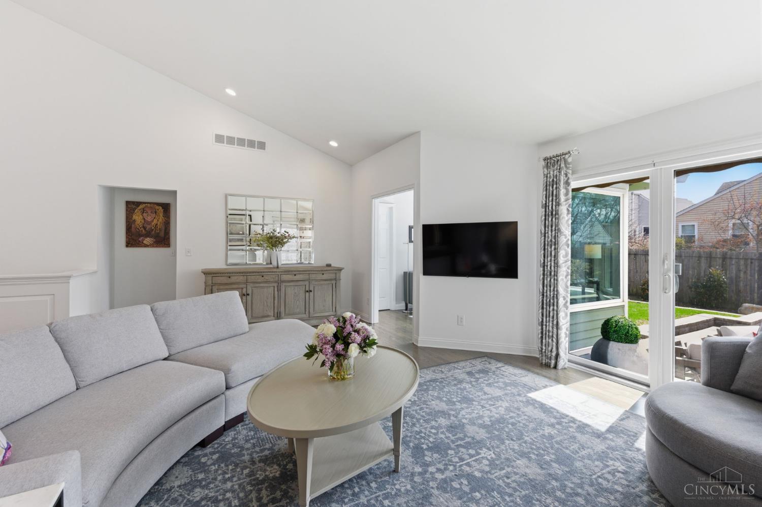 3184 Red Brick Court