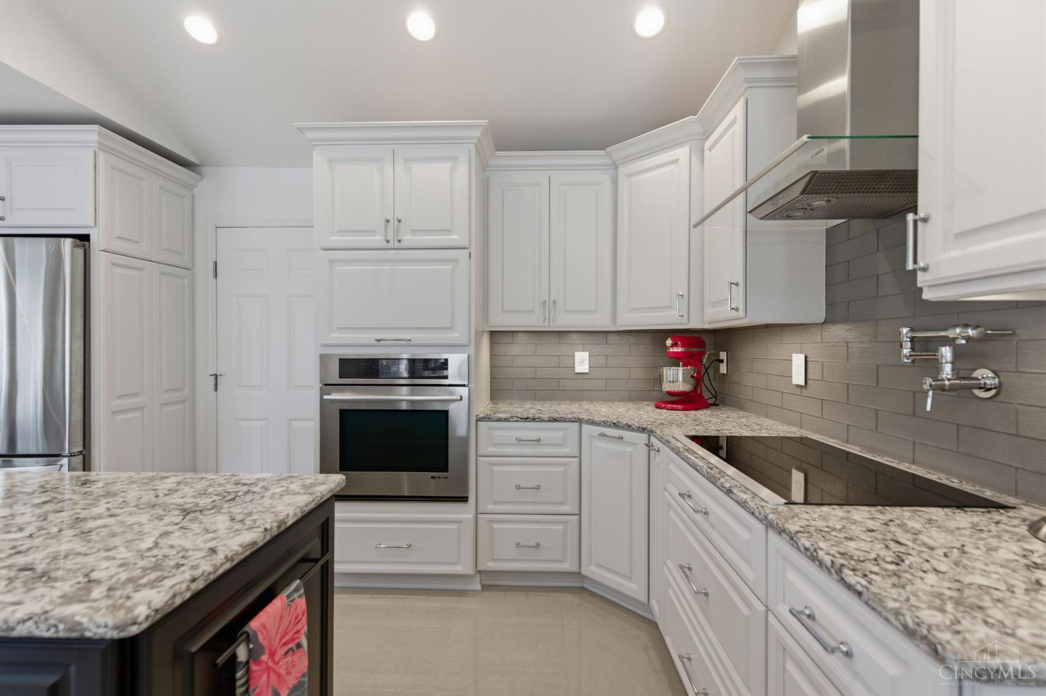 3184 Red Brick Court