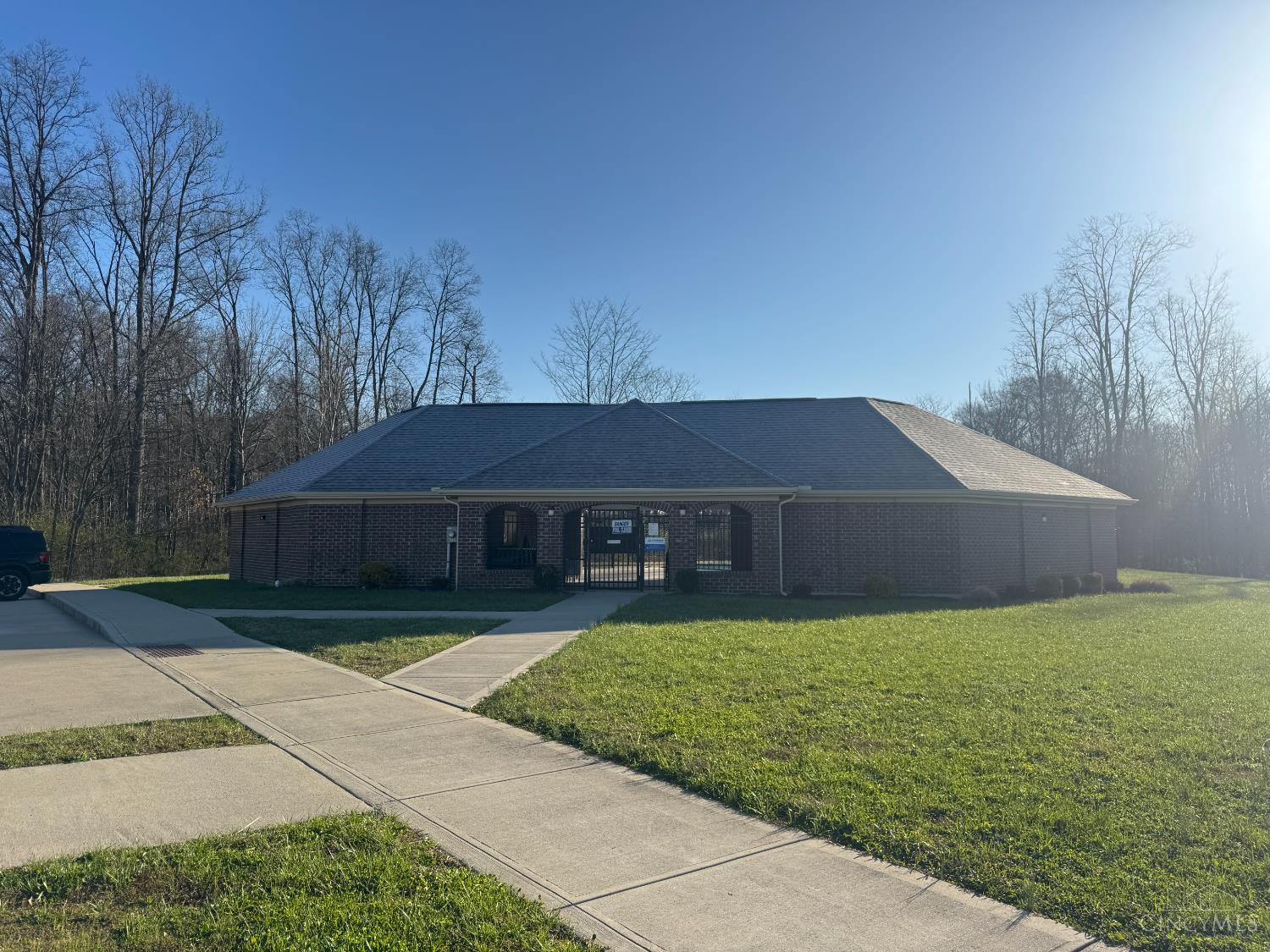 4001 Ivy Wood Drive