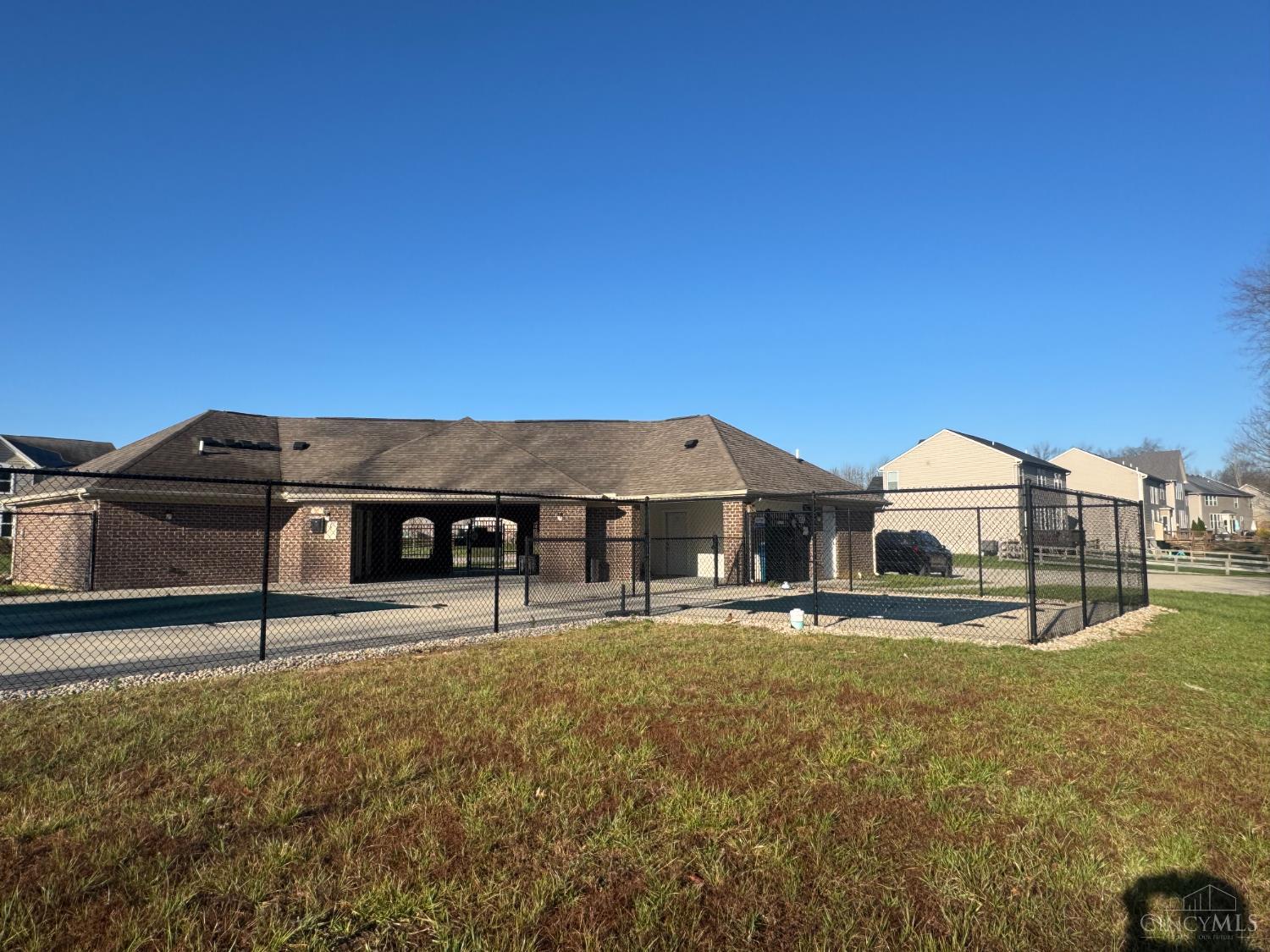 4001 Ivy Wood Drive