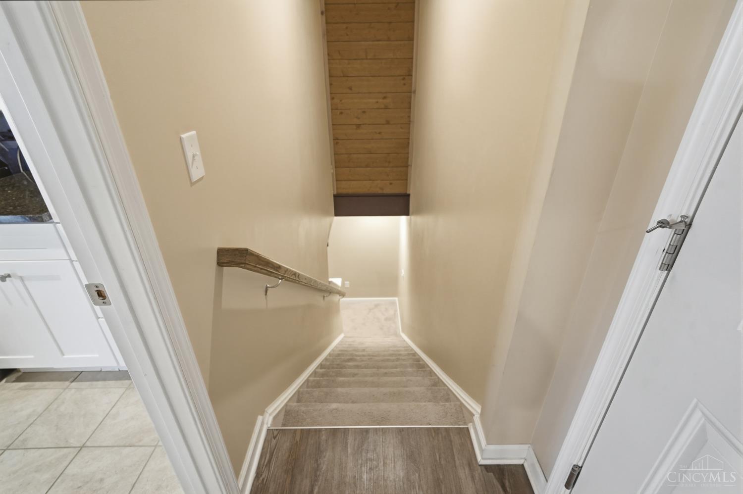 4001 Ivy Wood Drive