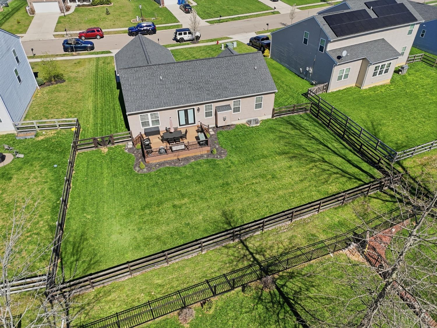 4001 Ivy Wood Drive