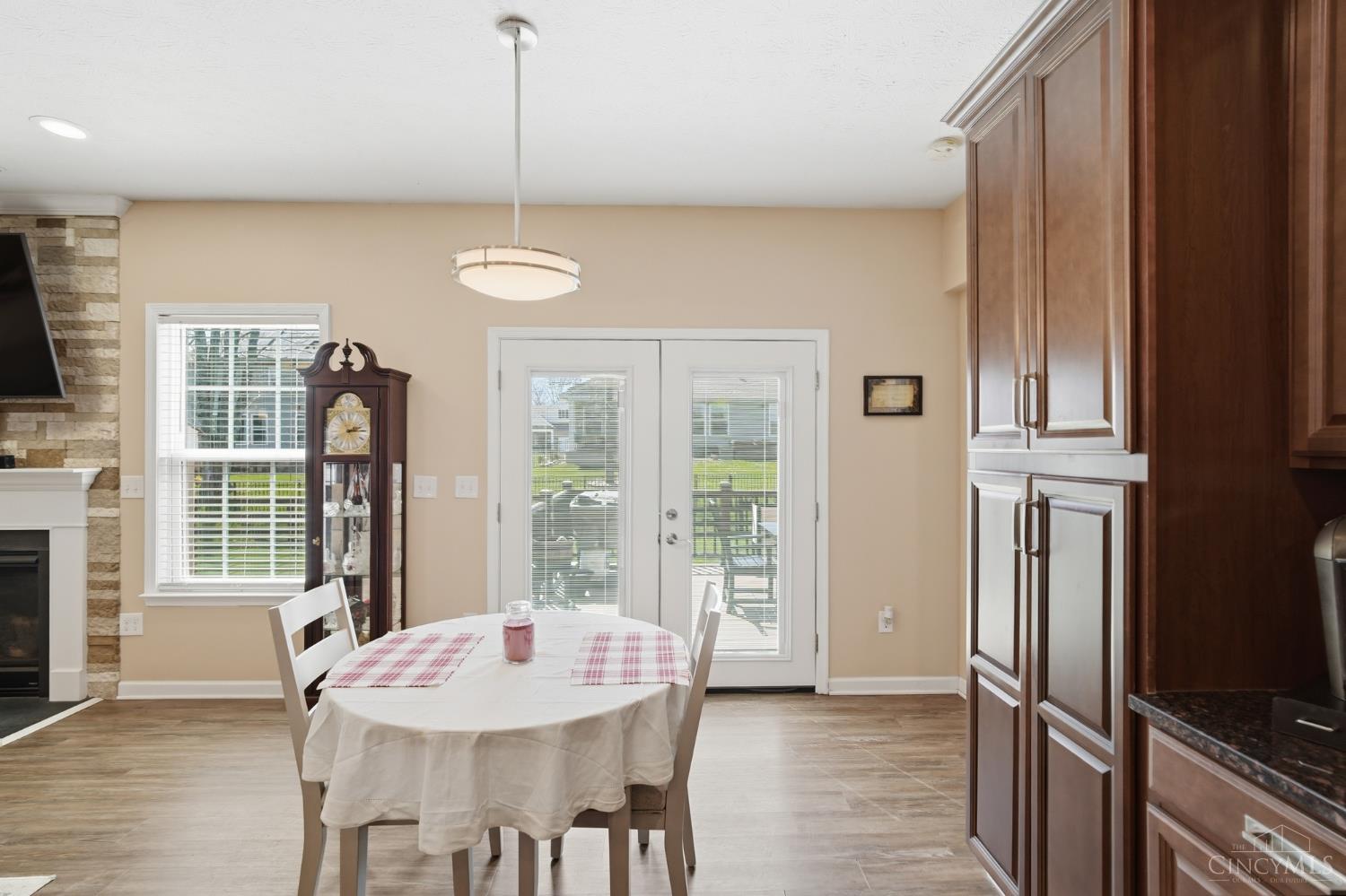 4001 Ivy Wood Drive