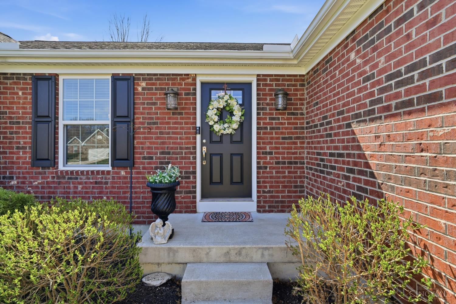 4001 Ivy Wood Drive