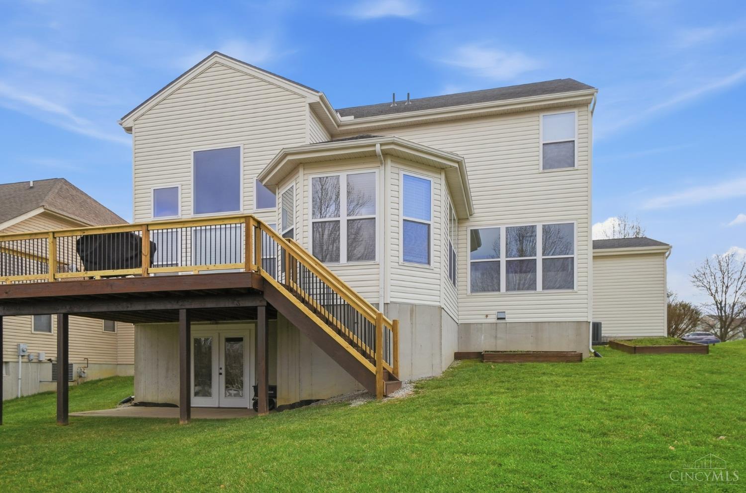 1155 Lake Field Drive