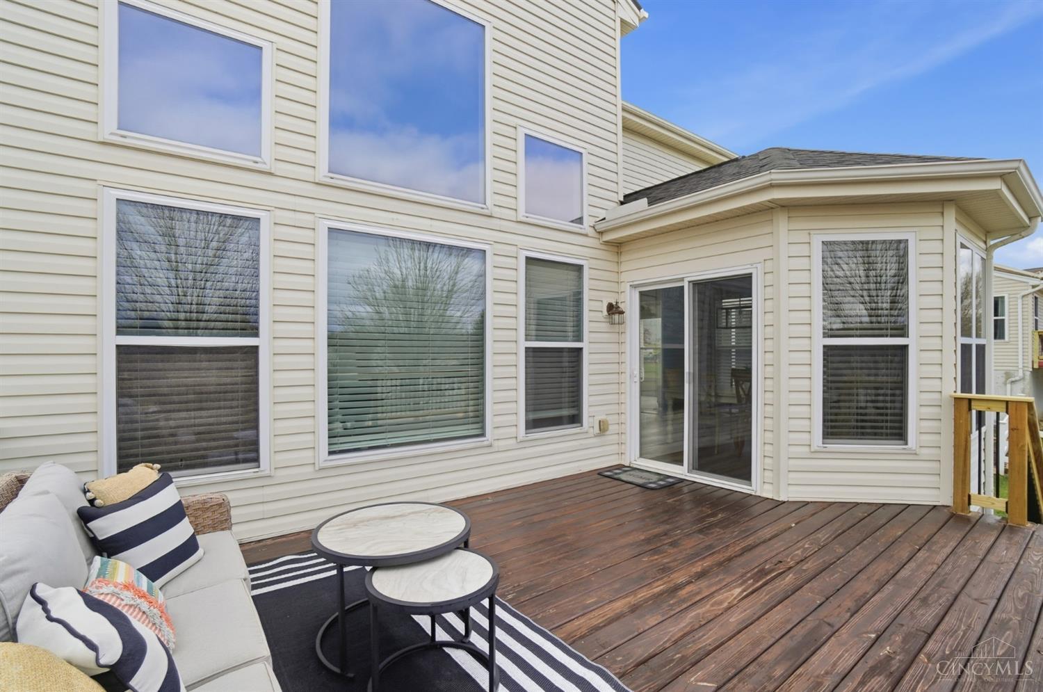 1155 Lake Field Drive