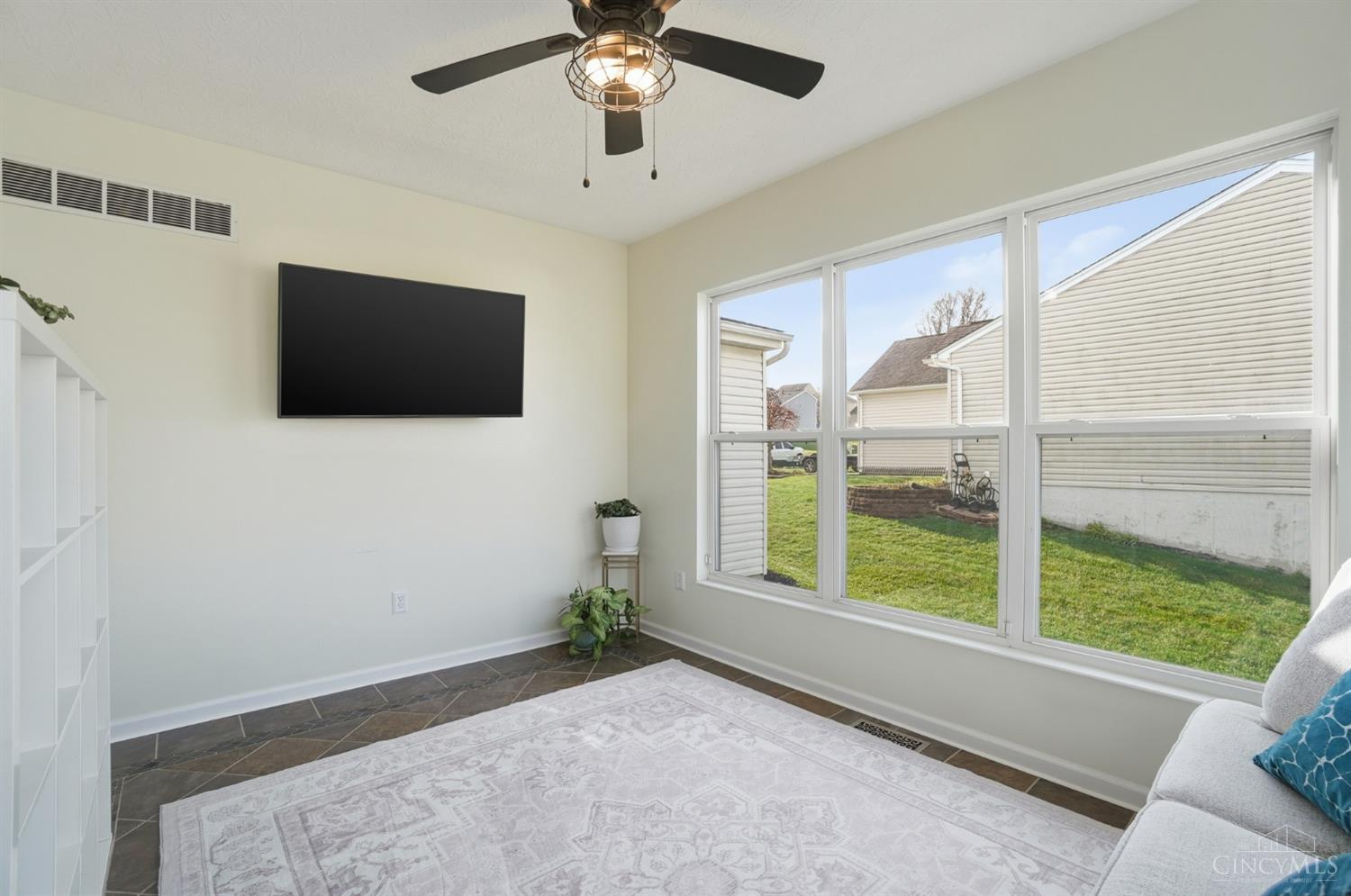 1155 Lake Field Drive