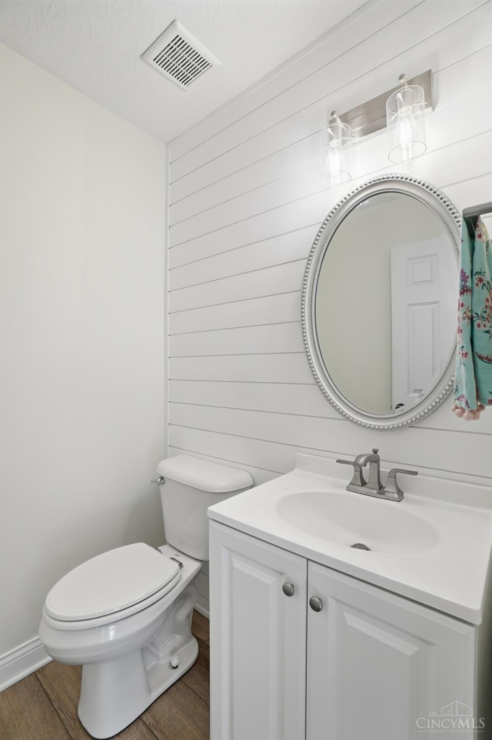 1155 Lake Field Drive