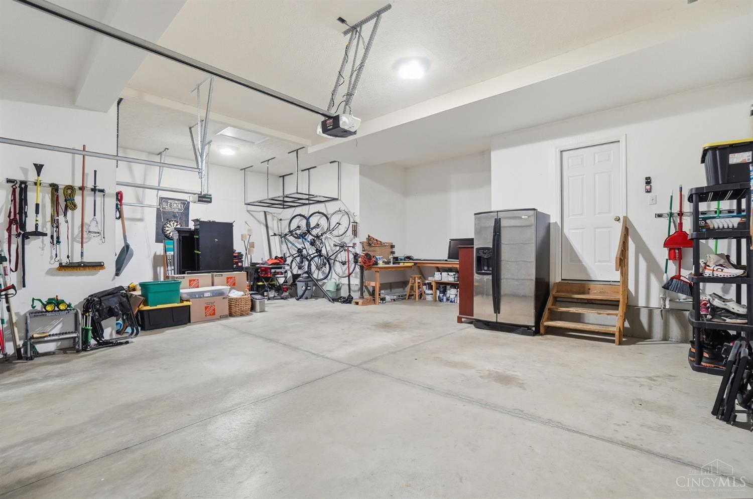 1155 Lake Field Drive