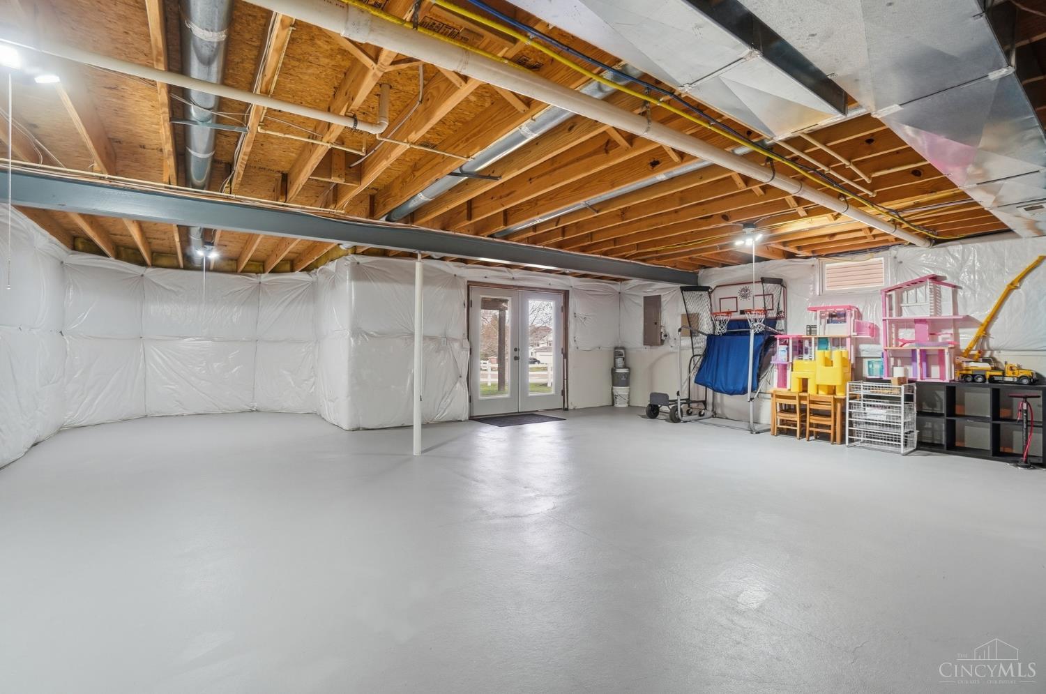 1155 Lake Field Drive