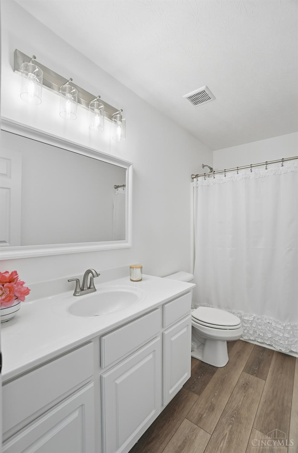 1155 Lake Field Drive