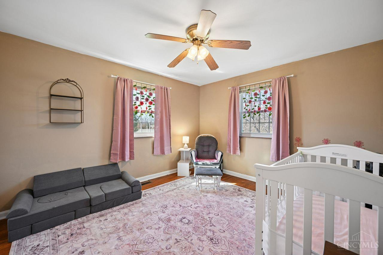 328 Apple Road